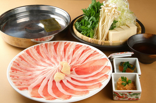 Suginoko青山のお鍋や季節の一品が楽しめる【限定和牛プラン】